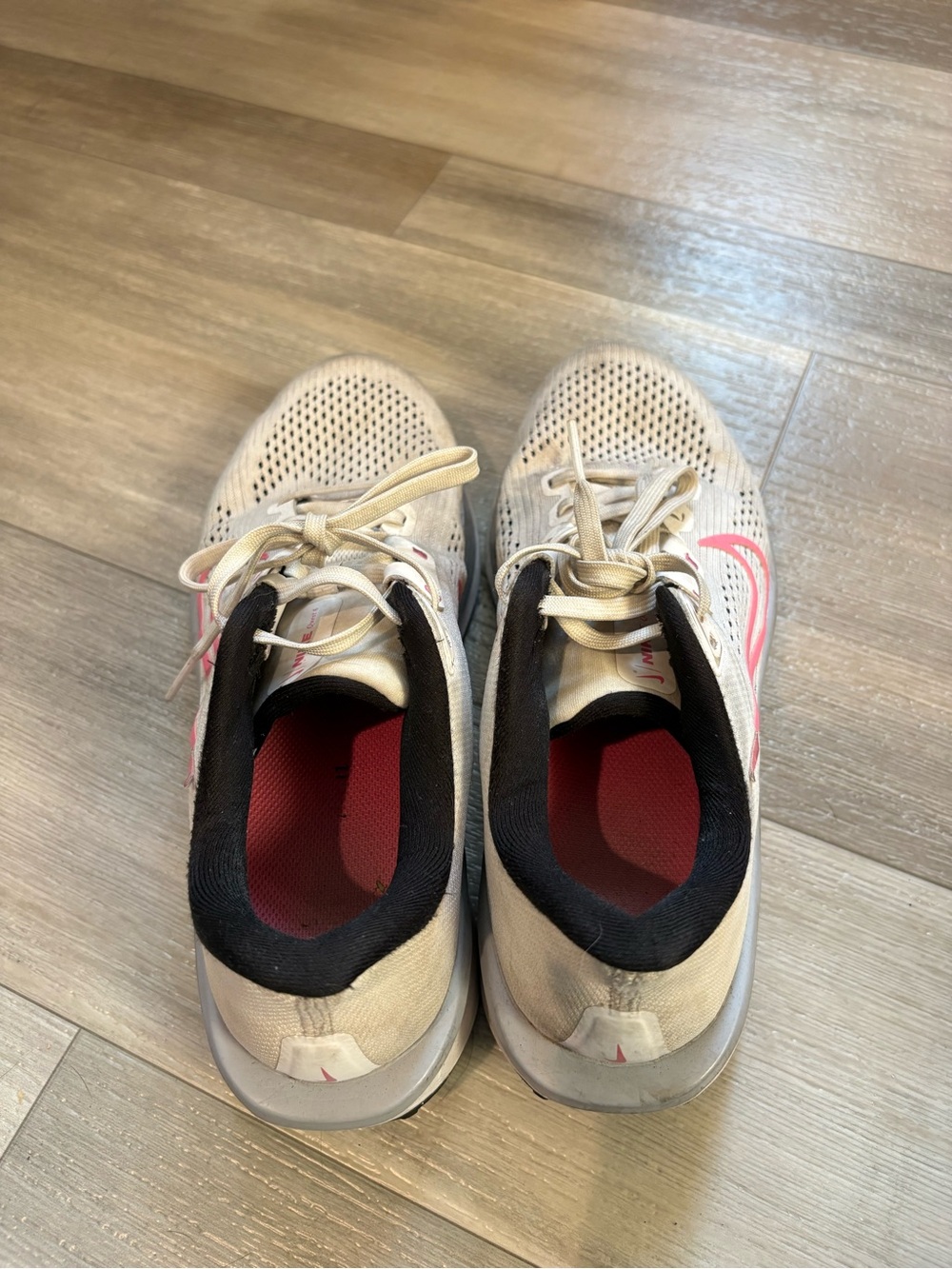 Nike Women's Beige Sneakers with Pink Swoosh